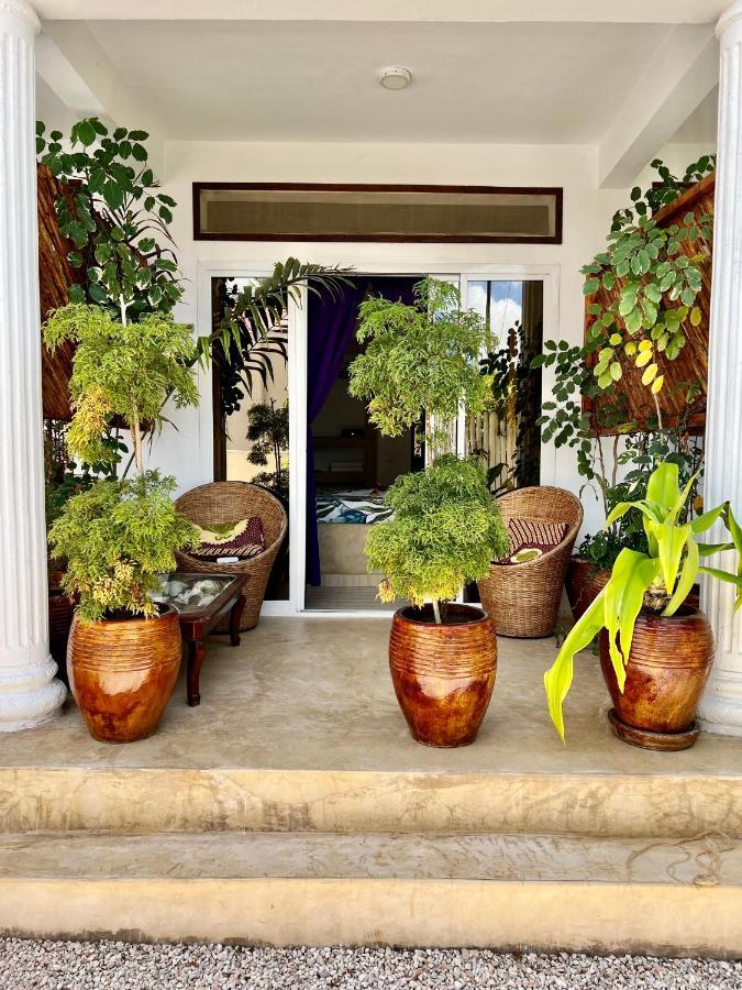 גאמביאני Gadea Boutique Hotel& Gadea Garden Italian Restaurant (Adults Only) מראה חיצוני תמונה