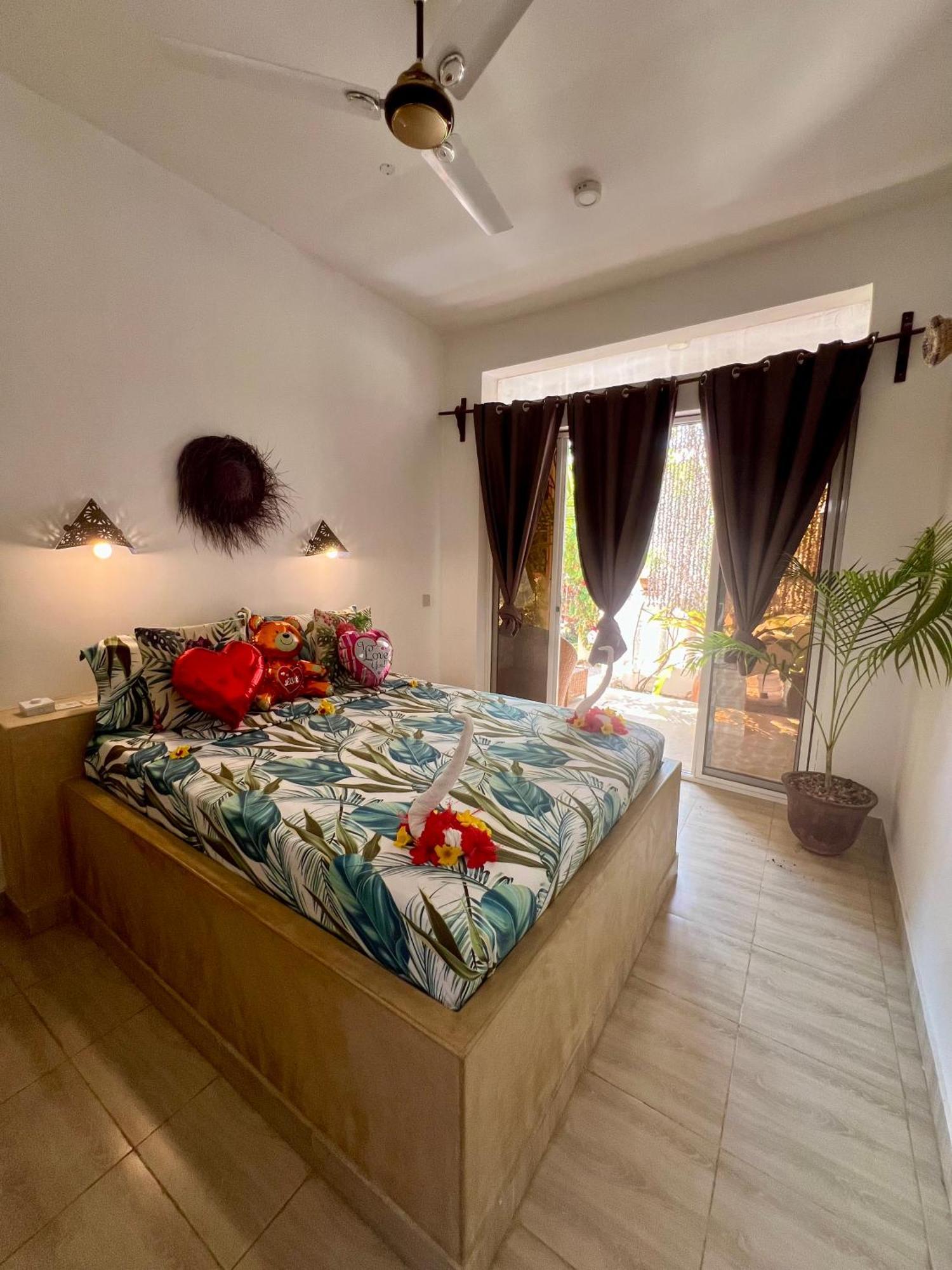 גאמביאני Gadea Boutique Hotel& Gadea Garden Italian Restaurant (Adults Only) מראה חיצוני תמונה